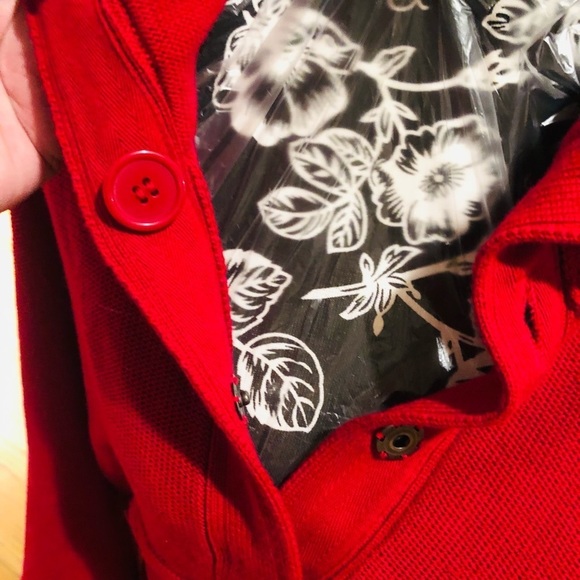 Red knit cardigan  medium 3/4  wide  Dolman sleeve with hidden snap front - Picture 4 of 7